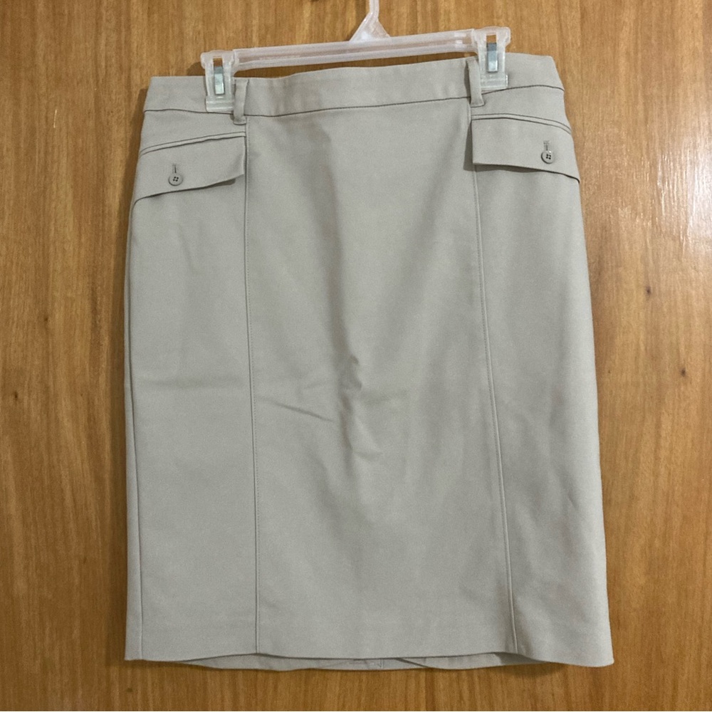 White House Black Market | Beige Midi Skirt Size 10